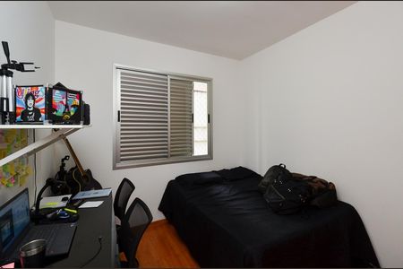 Apartamento à venda com 70m², 2 quartos e 2 vagasQuarto2