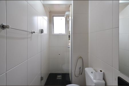 Apartamento à venda com 70m², 2 quartos e 2 vagasBanheiro social