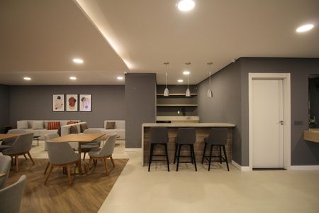 Apartamento para alugar com 37m², 2 quartos e sem vagaÁrea comum - Salão de festas