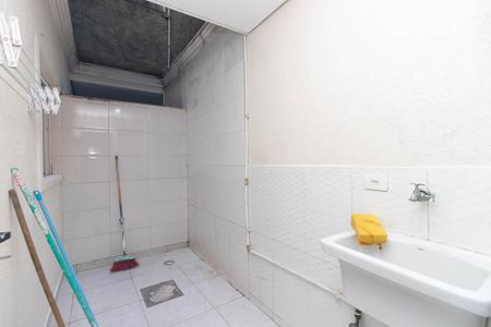 Apartamento para alugar com 55m², 2 quartos e sem vagaÁrea de Serviço