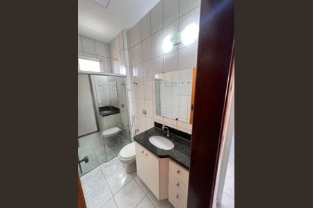 Apartamento para alugar com 57m², 2 quartos e 1 vagaBanheiro