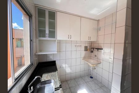 Apartamento para alugar com 57m², 2 quartos e 1 vagaCozinha