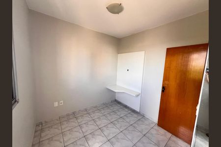 Apartamento para alugar com 57m², 2 quartos e 1 vagaQuarto