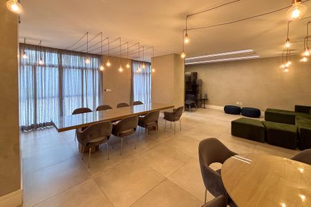 Studio à venda com 29m², 1 quarto e sem vaga Studio à venda com 29m², 1 quarto e sem vagaSalao de festa