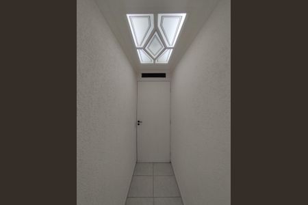 Apartamento para alugar com 65m², 2 quartos e 1 vagaEntrada 