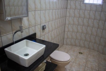 Casa para alugar com 139m², 3 quartos e 2 vagasBanheiro