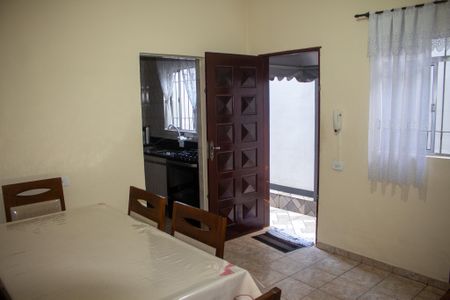Casa para alugar com 139m², 3 quartos e 2 vagasCopa