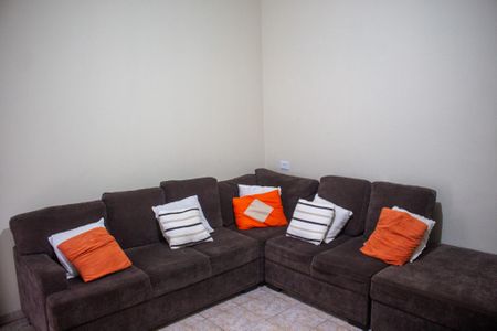 Casa para alugar com 139m², 3 quartos e 2 vagasSala