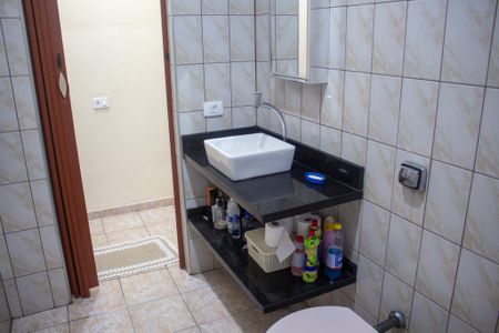 Casa para alugar com 139m², 3 quartos e 2 vagasBanheiro