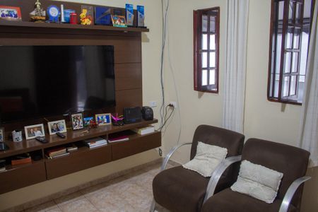 Sala de casa para alugar com 3 quartos, 139m² em Parque Aliança, Ribeirão Pires