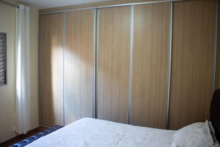 Casa para alugar com 139m², 3 quartos e 2 vagasSuite