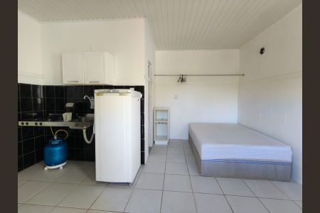 Kitnet/Studio para alugar com 1 quarto, 21m² em Patamares, Salvador