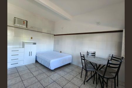 Kitnet/Studio para alugar com 1 quarto, 21m² em Patamares, Salvador