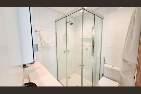 Apartamento para alugar com 120m², 3 quartos e 1 vaga