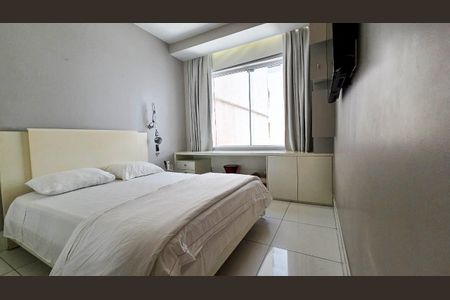 Apartamento para alugar com 120m², 3 quartos e 1 vaga