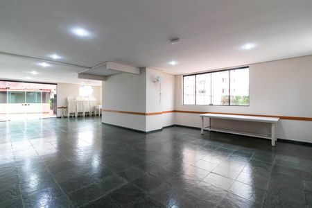 Apartamento para alugar com 62m², 3 quartos e 1 vagaÁrea comum - Salão de festas