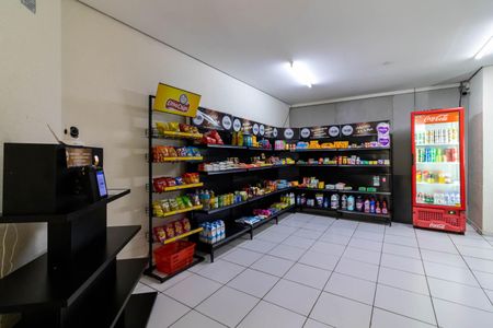 Apartamento para alugar com 62m², 3 quartos e 1 vagaMercado