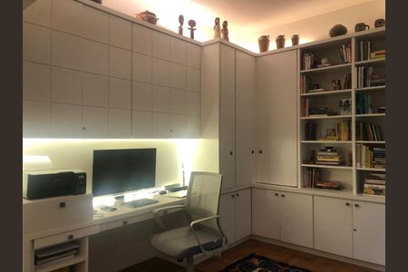 Apartamento para alugar com 110m², 2 quartos e 1 vaga