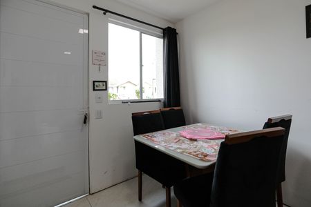Casa de condomínio para alugar com 77m², 2 quartos e 1 vaga Casa de condomínio para alugar com 77m², 2 quartos e 1 vagaSala