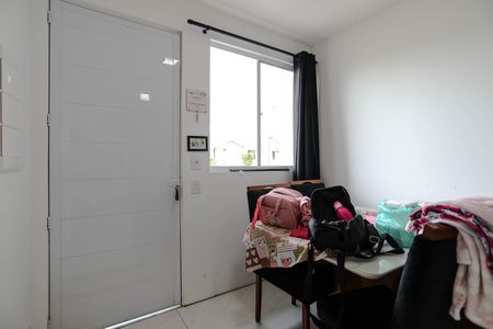Casa de condomínio para alugar com 77m², 2 quartos e 1 vaga Casa de condomínio para alugar com 77m², 2 quartos e 1 vagaSala