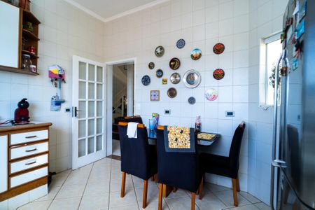 Casa de condomínio para alugar com 320m², 3 quartos e 4 vagas Casa de condomínio para alugar com 320m², 3 quartos e 4 vagasCozinha