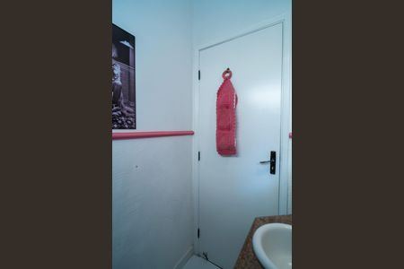 Casa de condomínio para alugar com 320m², 3 quartos e 4 vagas Casa de condomínio para alugar com 320m², 3 quartos e 4 vagasLavabo