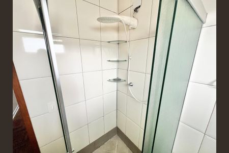 Apartamento para alugar com 68m², 2 quartos e sem vaga Apartamento para alugar com 68m², 2 quartos e sem vagaBanheiro