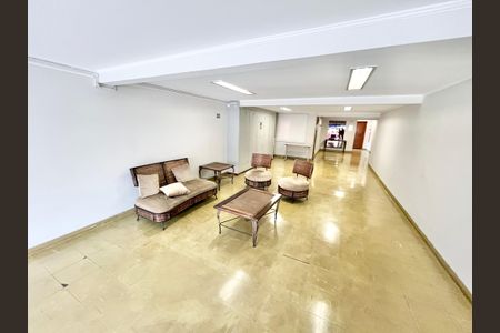 Apartamento para alugar com 68m², 2 quartos e sem vaga Apartamento para alugar com 68m², 2 quartos e sem vagaHall