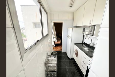 Apartamento para alugar com 68m², 2 quartos e sem vaga Apartamento para alugar com 68m², 2 quartos e sem vagaCozinha