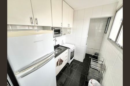 Apartamento para alugar com 68m², 2 quartos e sem vaga Apartamento para alugar com 68m², 2 quartos e sem vagaCozinha
