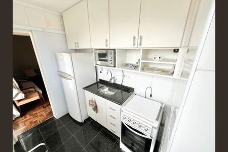 Apartamento para alugar com 68m², 2 quartos e sem vaga Apartamento para alugar com 68m², 2 quartos e sem vagaCozinha