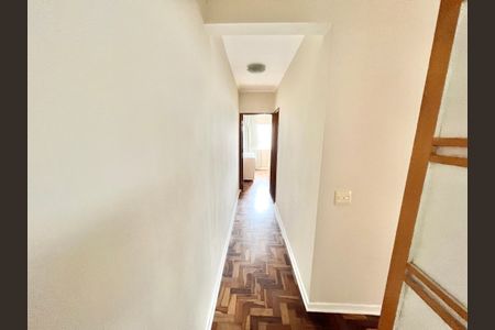 Corredor de apartamento para alugar com 2 quartos, 68m² em Casa Verde, São Paulo