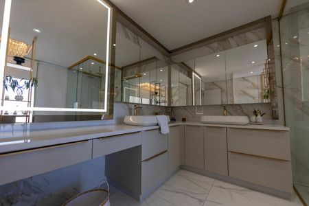 Casa de condomínio à venda com 740m², 4 quartos e 4 vagasBanheiro Suite 3
