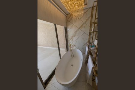 Casa de condomínio à venda com 740m², 4 quartos e 4 vagasBanheiro Suite 3
