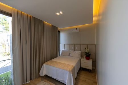 Casa de condomínio à venda com 740m², 4 quartos e 4 vagasSuite 4
