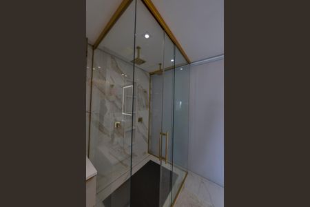 Casa de condomínio à venda com 740m², 4 quartos e 4 vagasBanheiro Suite 3