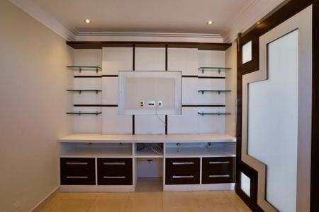 Apartamento para alugar com 94m², 2 quartos e 2 vagasSala de TV