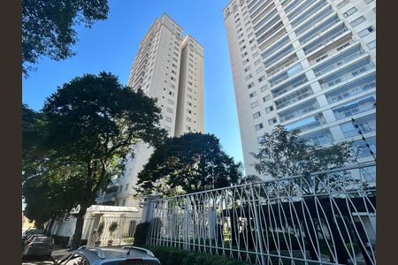 Apartamento para alugar com 94m², 2 quartos e 2 vagasFachada