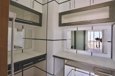 Apartamento para alugar com 94m², 2 quartos e 2 vagasEscritório