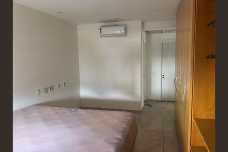 Apartamento para alugar com 110m², 2 quartos e 1 vaga