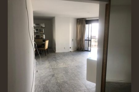 Apartamento para alugar com 110m², 2 quartos e 1 vaga