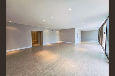 Apartamento para alugar com 460m², 4 quartos e 1 vaga