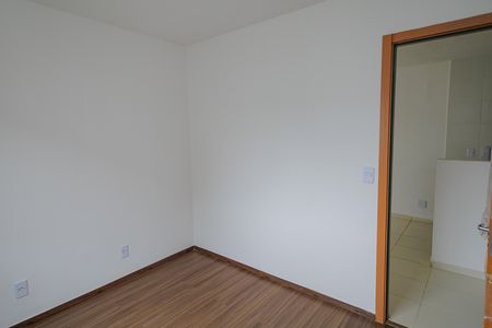 Quarto 1 de apartamento para alugar com 2 quartos, 45m² em Guaratiba, Rio de Janeiro