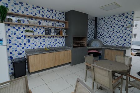 Apartamento para alugar com 45m², 2 quartos e 1 vaga Apartamento para alugar com 45m², 2 quartos e 1 vagaÁrea comum - Churrasqueira