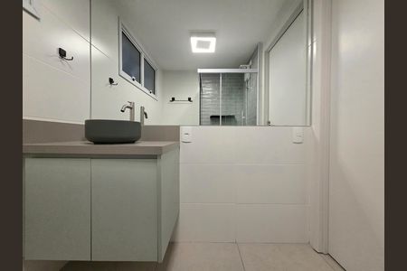 Apartamento à venda com 79m², 1 quarto e sem vagaBanheiro 