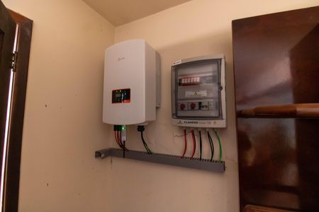 Casa à venda com 300m², 3 quartos e 8 vagas Casa à venda com 300m², 3 quartos e 8 vagasEnergia Solar