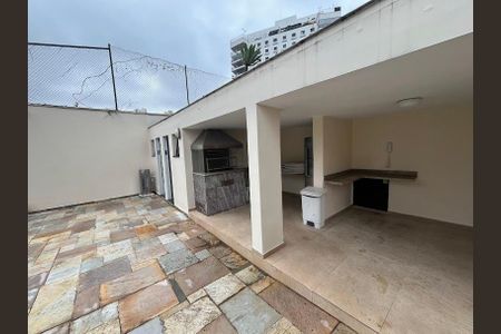 Apartamento à venda com 196m², 3 quartos e 3 vagasChurrasqueira