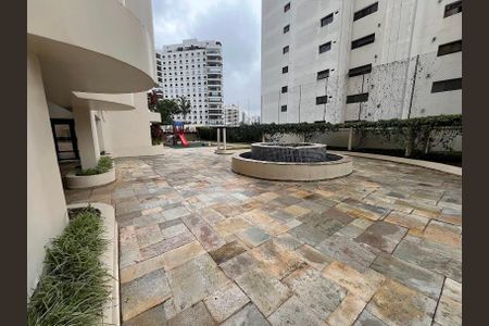 Apartamento à venda com 196m², 3 quartos e 3 vagasEntrada