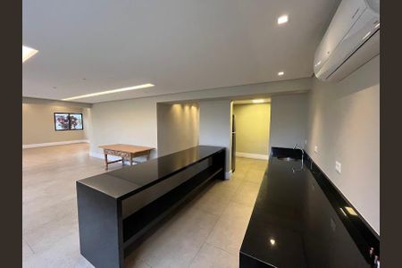 Apartamento à venda com 196m², 3 quartos e 3 vagasSalão de Festas
