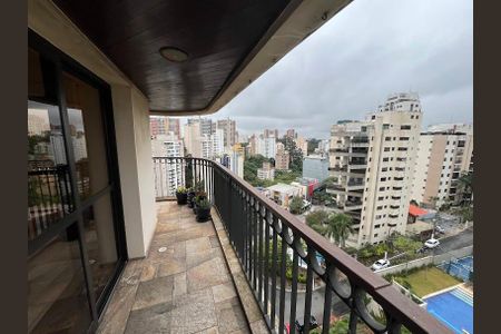 Apartamento à venda com 196m², 3 quartos e 3 vagasVaranda da Sala